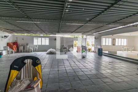 Apartamento para alugar com 50m², 2 quartos e 1 vaga Apartamento para alugar com 50m², 2 quartos e 1 vagaÁrea comum - Salão de festas