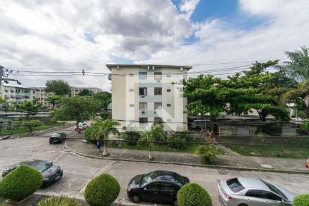 Vista da Sala de apartamento para alugar com 2 quartos, 50m² em Cordovil, Rio de Janeiro