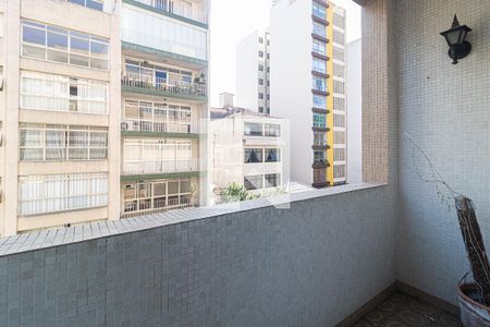 Apartamento à venda com 230m², 2 quartos e 1 vagaVaranda do Quarto 2