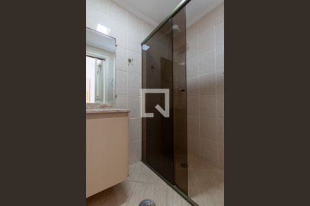 Apartamento para alugar com 104m², 3 quartos e 1 vaga Apartamento para alugar com 104m², 3 quartos e 1 vagaSuíte - Banheiro