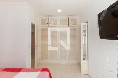 Apartamento para alugar com 104m², 3 quartos e 1 vaga Apartamento para alugar com 104m², 3 quartos e 1 vagaSuíte