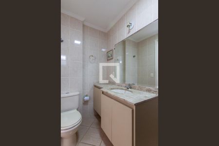 Apartamento para alugar com 104m², 3 quartos e 1 vaga Apartamento para alugar com 104m², 3 quartos e 1 vagaSuíte - Banheiro
