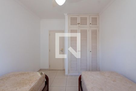 Apartamento para alugar com 104m², 3 quartos e 1 vaga Apartamento para alugar com 104m², 3 quartos e 1 vagaQuarto