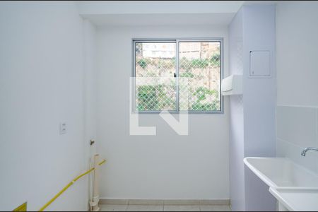 Área de Serviço de apartamento para alugar com 2 quartos, 47m² em Engenho Nogueira, Belo Horizonte