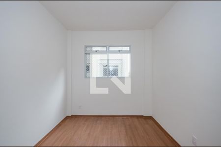 Quarto 1 de apartamento para alugar com 2 quartos, 47m² em Engenho Nogueira, Belo Horizonte