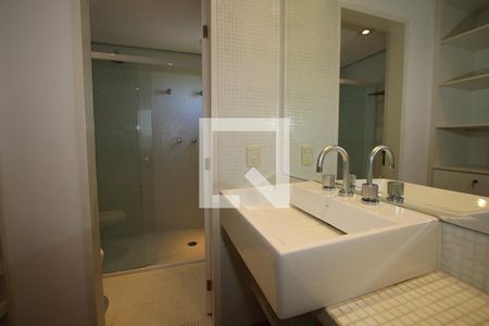 Studio para alugar com 78m², 1 quarto e 1 vaga Studio para alugar com 78m², 1 quarto e 1 vagaBanheiro da Suíte