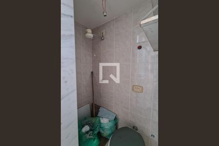 Apartamento para alugar com 97m², 3 quartos e sem vagaBanheiro de Serviço