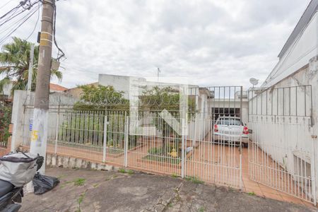 Casa à venda com 360m², 2 quartos e 4 vagasFachada