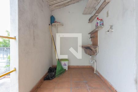 Casa à venda com 360m², 2 quartos e 4 vagasLavanderia/Quintal