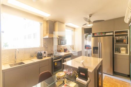 Apartamento para alugar com 156m², 3 quartos e 1 vaga Apartamento para alugar com 156m², 3 quartos e 1 vagaCozinha