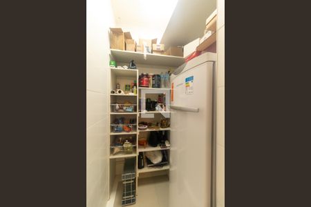 Apartamento para alugar com 156m², 3 quartos e 1 vaga Apartamento para alugar com 156m², 3 quartos e 1 vagaDispensa