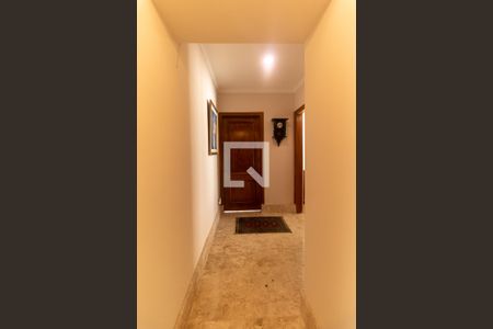 Apartamento para alugar com 156m², 3 quartos e 1 vaga Apartamento para alugar com 156m², 3 quartos e 1 vagaCorredor