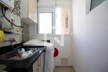 Apartamento à venda com 61m², 3 quartos e 1 vagaÁrea de Serviço