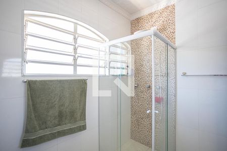 Casa à venda com 500m², 5 quartos e 8 vagasBanheiro 2