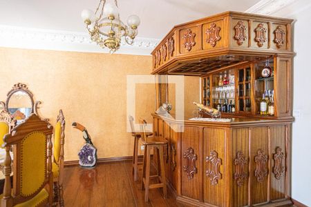 Casa à venda com 500m², 5 quartos e 8 vagasSala