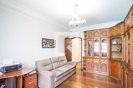 Casa à venda com 500m², 5 quartos e 8 vagasBiblioteca