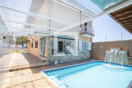 Casa à venda com 500m², 5 quartos e 8 vagasPiscina