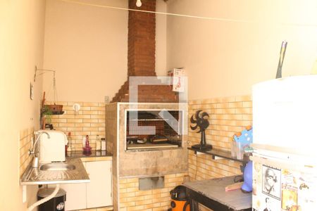 Casa à venda com 290m², 4 quartos e 2 vagasÁrea externa