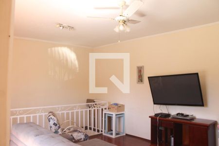 Casa à venda com 290m², 4 quartos e 2 vagasSala de TV