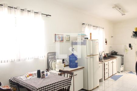 Casa à venda com 290m², 4 quartos e 2 vagasCozinha