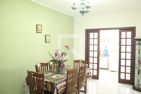 Casa à venda com 290m², 4 quartos e 2 vagasSala de Jantar