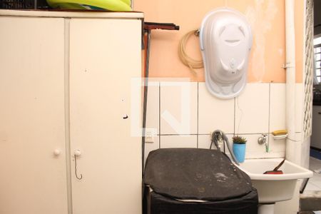 Casa à venda com 290m², 4 quartos e 2 vagasÁrea de Serviço