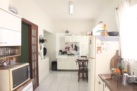 Casa à venda com 290m², 4 quartos e 2 vagasCozinha