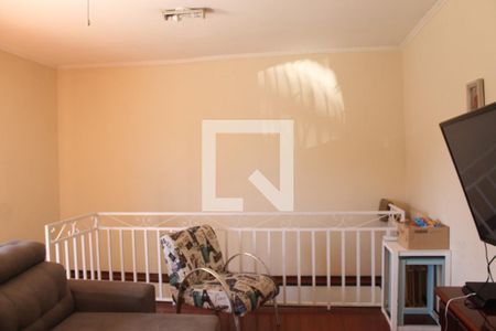 Casa à venda com 290m², 4 quartos e 2 vagasSala de TV