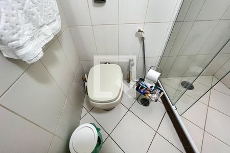 Apartamento à venda com 130m², 4 quartos e 2 vagasBanheiro do Quarto 1