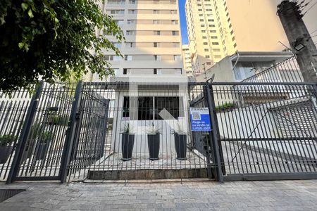 Apartamento à venda com 130m², 4 quartos e 2 vagasFachada