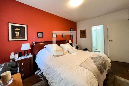 Apartamento à venda com 130m², 4 quartos e 2 vagasQuarto 1 - Suite