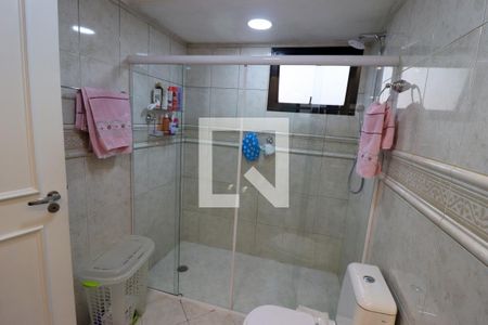 Apartamento à venda com 179m², 3 quartos e 2 vagasBanheiro da Suíte 3