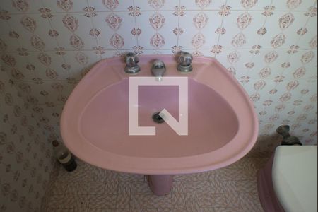 Casa para alugar com 334m², 3 quartos e 4 vagasBanheiro da Suíte 2