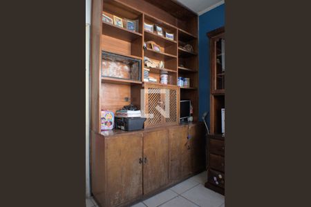 Casa para alugar com 334m², 3 quartos e 4 vagasEscritório