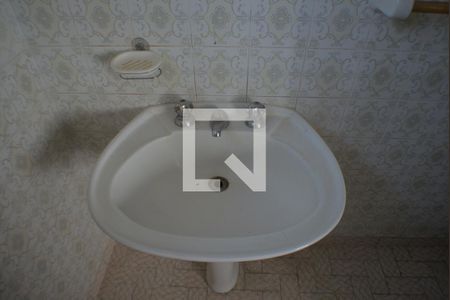 Casa para alugar com 334m², 3 quartos e 4 vagasBanheiro da Suíte 1