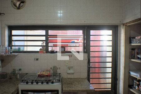 Casa para alugar com 334m², 3 quartos e 4 vagasCozinha