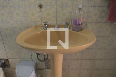 Casa para alugar com 334m², 3 quartos e 4 vagasBanheiro da Social