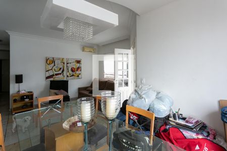 Sala de casa à venda com 3 quartos, 114m² em Cachoeirinha, Belo Horizonte