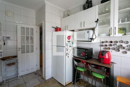Casa para alugar com 114m², 3 quartos e 4 vagasCozinha