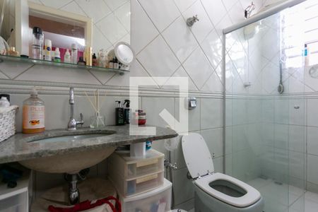 Casa para alugar com 114m², 3 quartos e 4 vagasBanheiro da Suíte