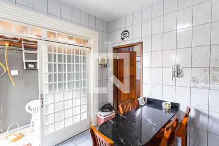 Casa de condomínio à venda com 700m², 7 quartos e 2 vagasCozinha do Primeiro Andar