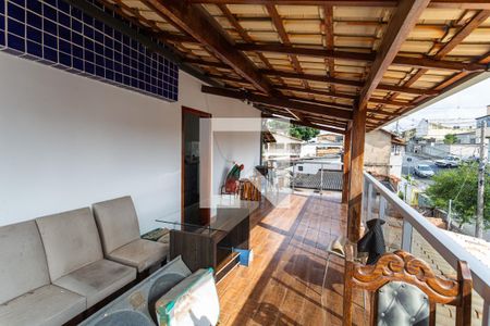 Casa de condomínio à venda com 700m², 7 quartos e 2 vagasVaranda do Terceiro Andar