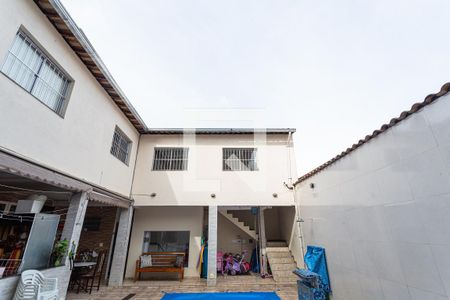 Casa de condomínio à venda com 700m², 7 quartos e 2 vagasCasa dos Fundos