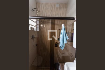 Casa de condomínio à venda com 700m², 7 quartos e 2 vagasBanheiro da Suíte do Primeiro Andar