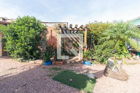 Casa à venda com 50m², 1 quarto e 1 vagaQuintal