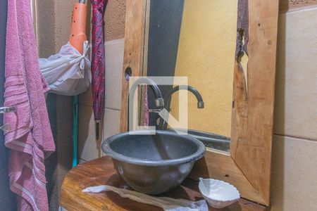 Lavabo de casa à venda com 1 quarto, 50m² em Espírito Santo, Porto Alegre