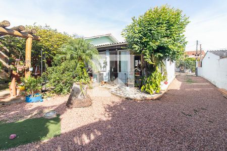 Casa à venda com 50m², 1 quarto e 1 vagaQuintal