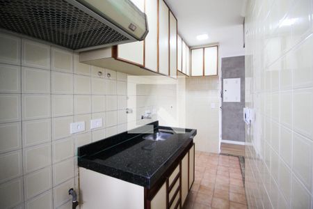 Apartamento à venda com 30m², 1 quarto e 1 vaga Apartamento à venda com 30m², 1 quarto e 1 vagaCozinha