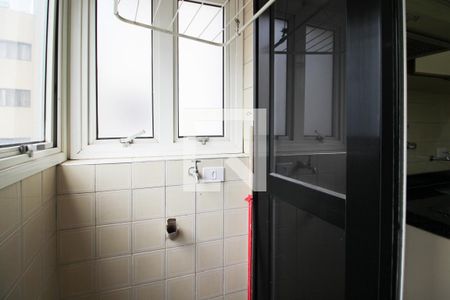 Apartamento à venda com 30m², 1 quarto e 1 vaga Apartamento à venda com 30m², 1 quarto e 1 vagaÁrea de Serviço