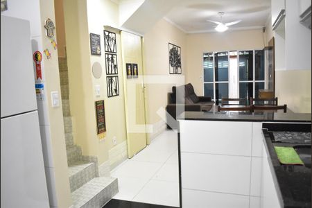 Casa para alugar com 69m², 2 quartos e 1 vagaCozinha